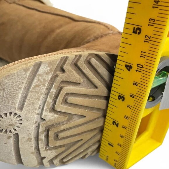 Ugg 1873 Sheepskin Shearling Bailey Triple Button Boots Women's 5 - Picture 15 of 16